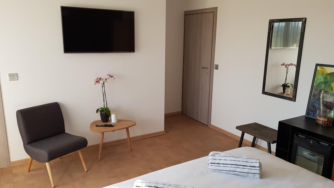krevet i doručak Boutique Luna 3*