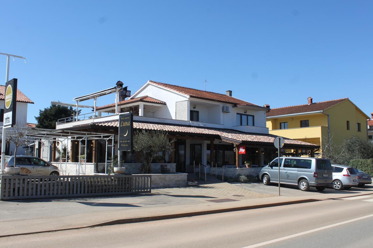 krevet i doručak Boutique Luna 3*